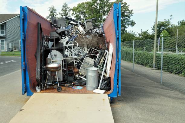 Best Commercial Cleanout Services  in Sweeny, TX